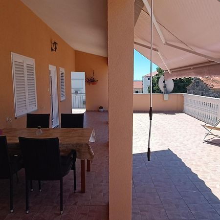 Apartmani Sprljan Vodice Buitenkant foto