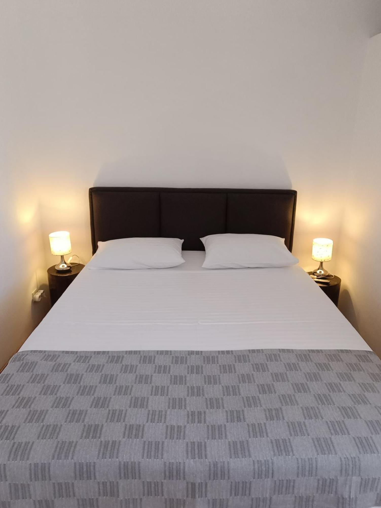 Apartmani Sprljan Vodice Buitenkant foto