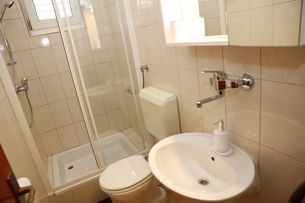 Apartmani Sprljan Vodice Buitenkant foto